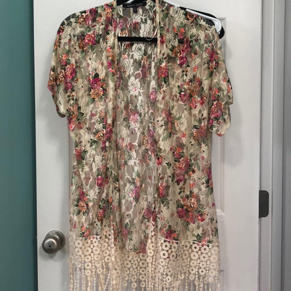 Lace kimono
